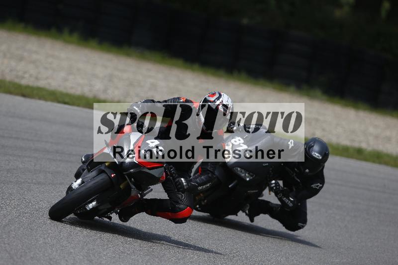 /Archiv-2024/29 12.06.2024 MOTO.CH Track Day ADR/Gruppe blau/42